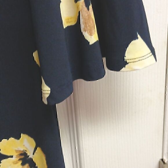 ⭐️5/$25 SALE TOMMY HILFIGER FLORAL DRESSY DRESS Black Size 2 - Picture 4 of 9